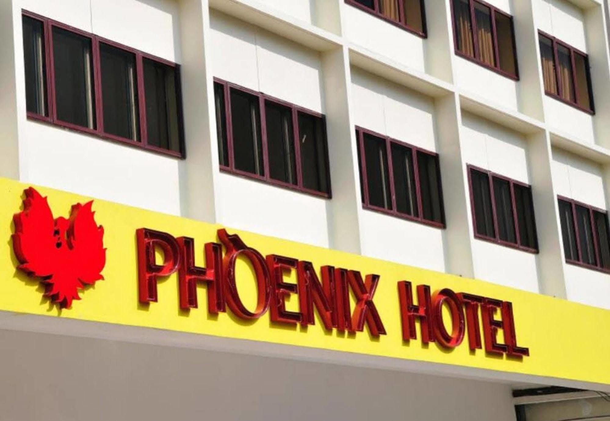Phoenix Hotel Куала-Лумпур Екстер'єр фото